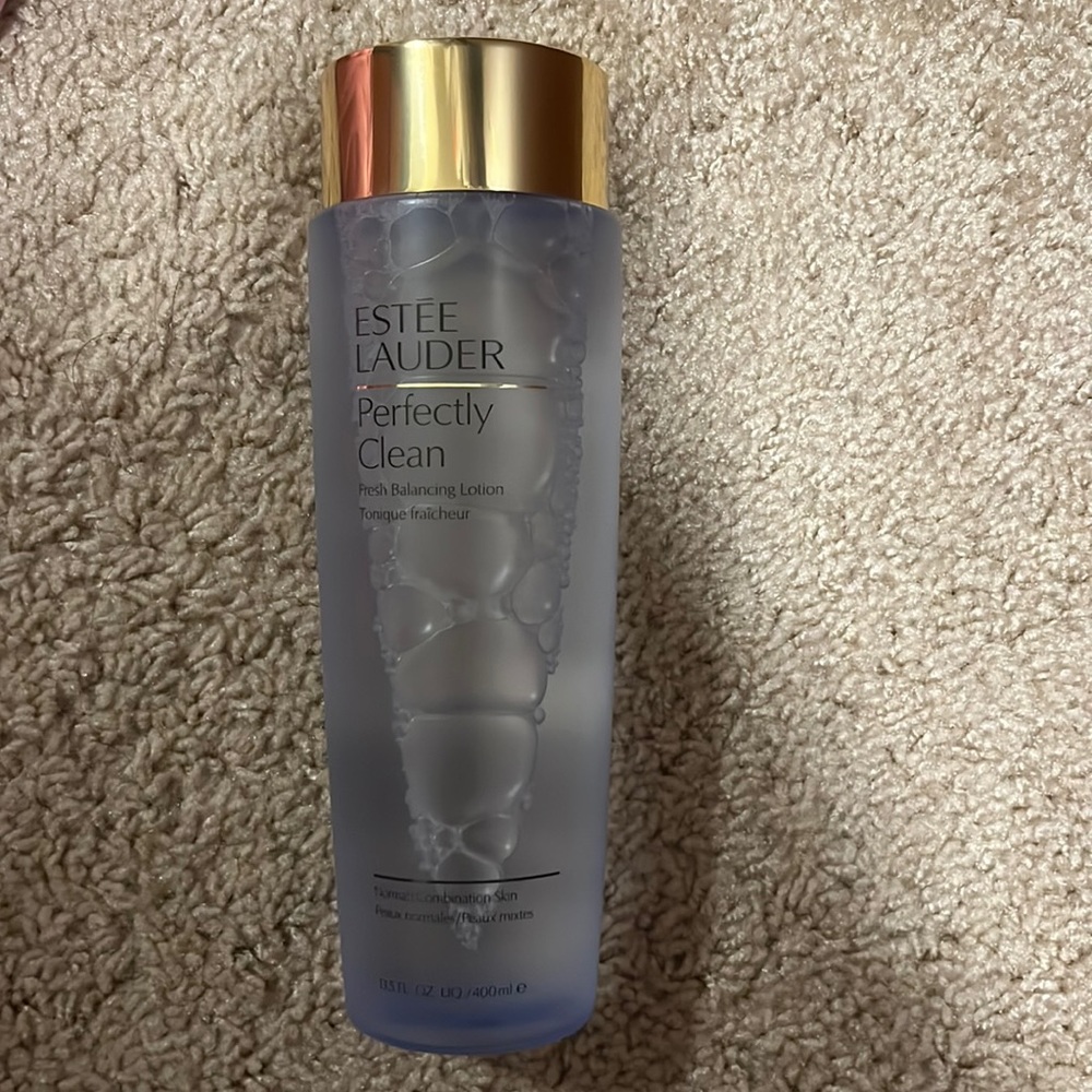Estée Lauder Perfectly Clean Toner